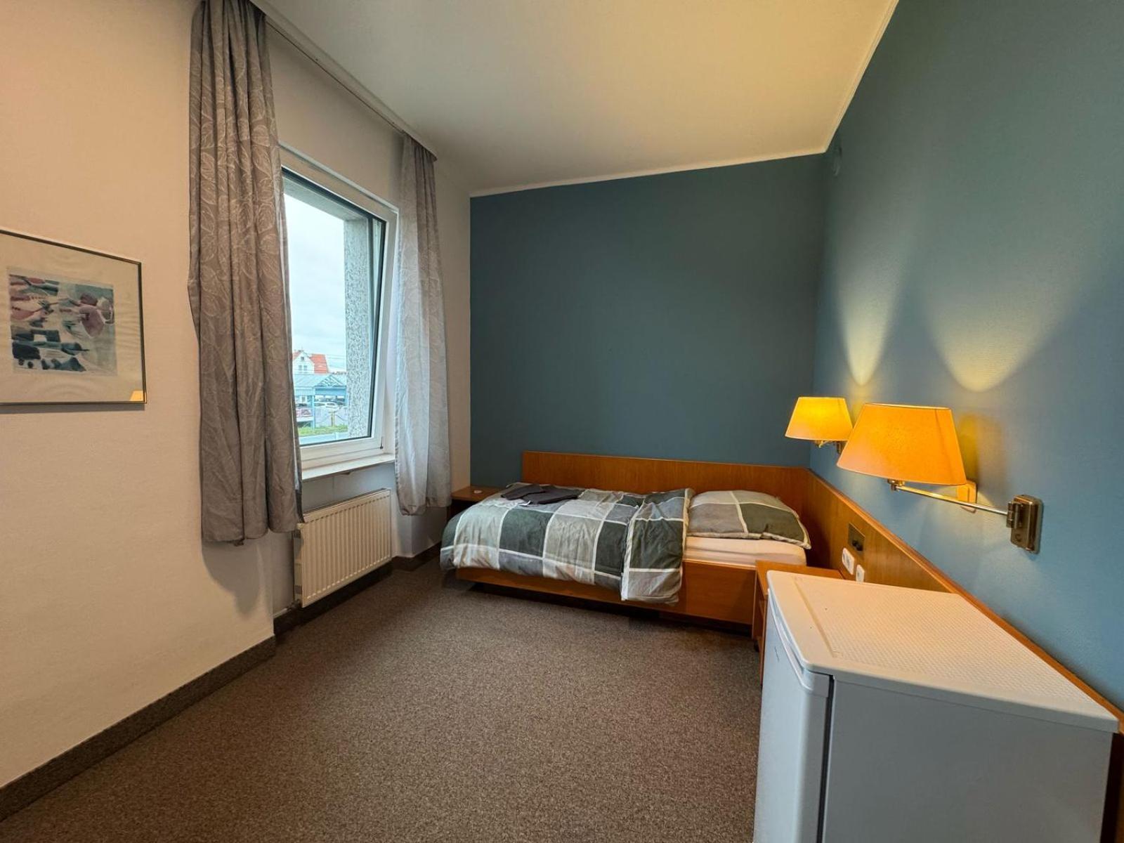 Ar Airport Hotel Ruesselsheim Exterior photo