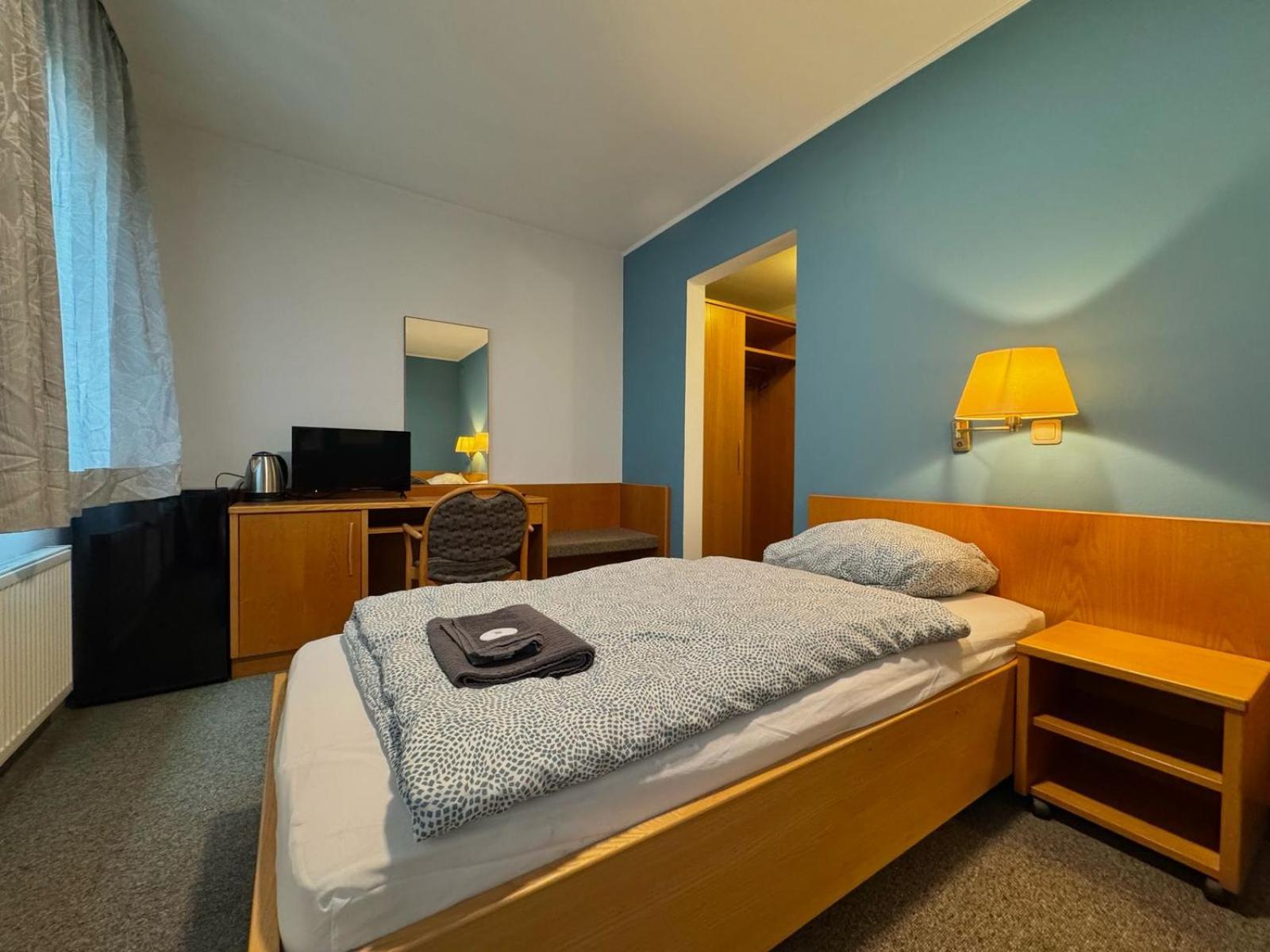 Ar Airport Hotel Ruesselsheim Exterior photo