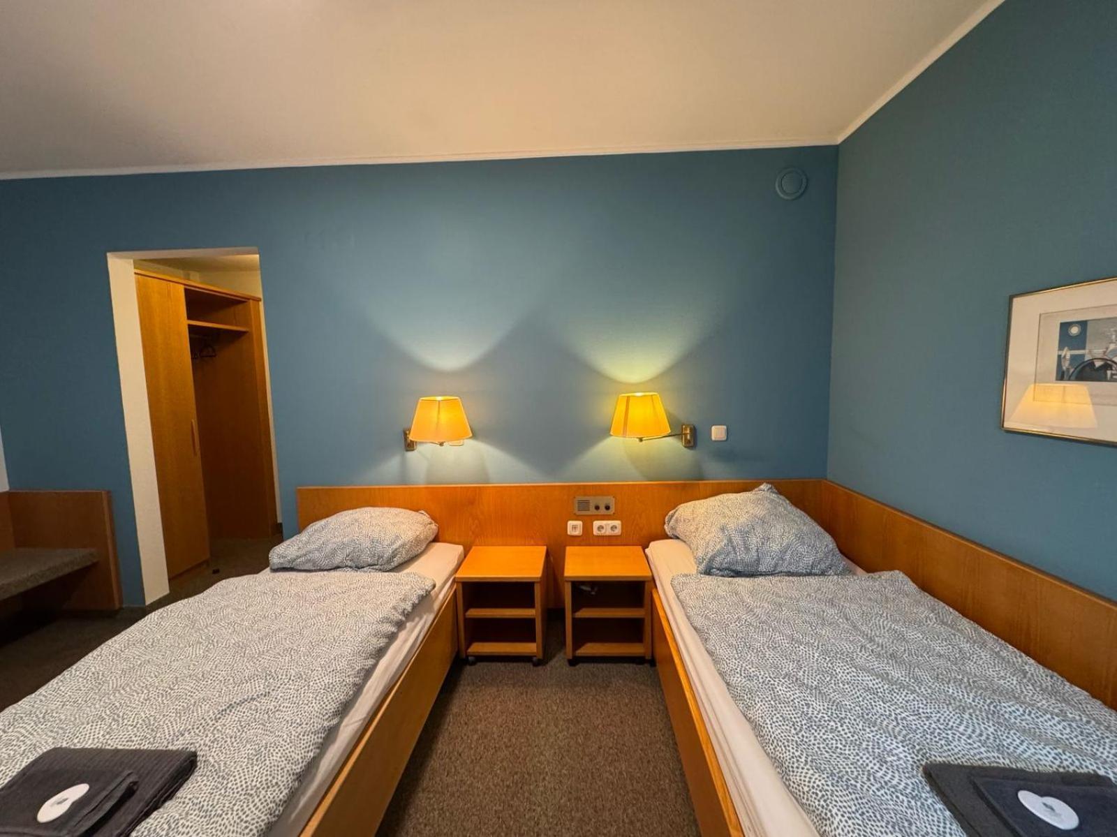 Ar Airport Hotel Ruesselsheim Exterior photo